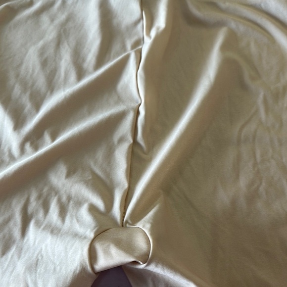 Wacoal Women's Intimates in Beige - Picture 4 of 5